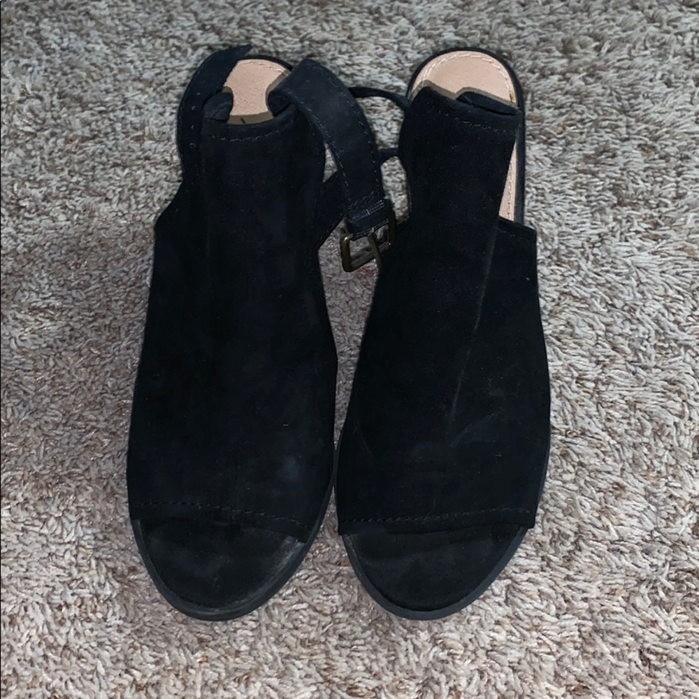 American Eagle Heels